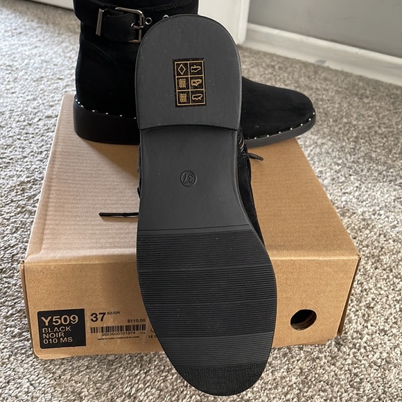 Le Chateau black suede Combat boots size 7 - Picture 5 of 7